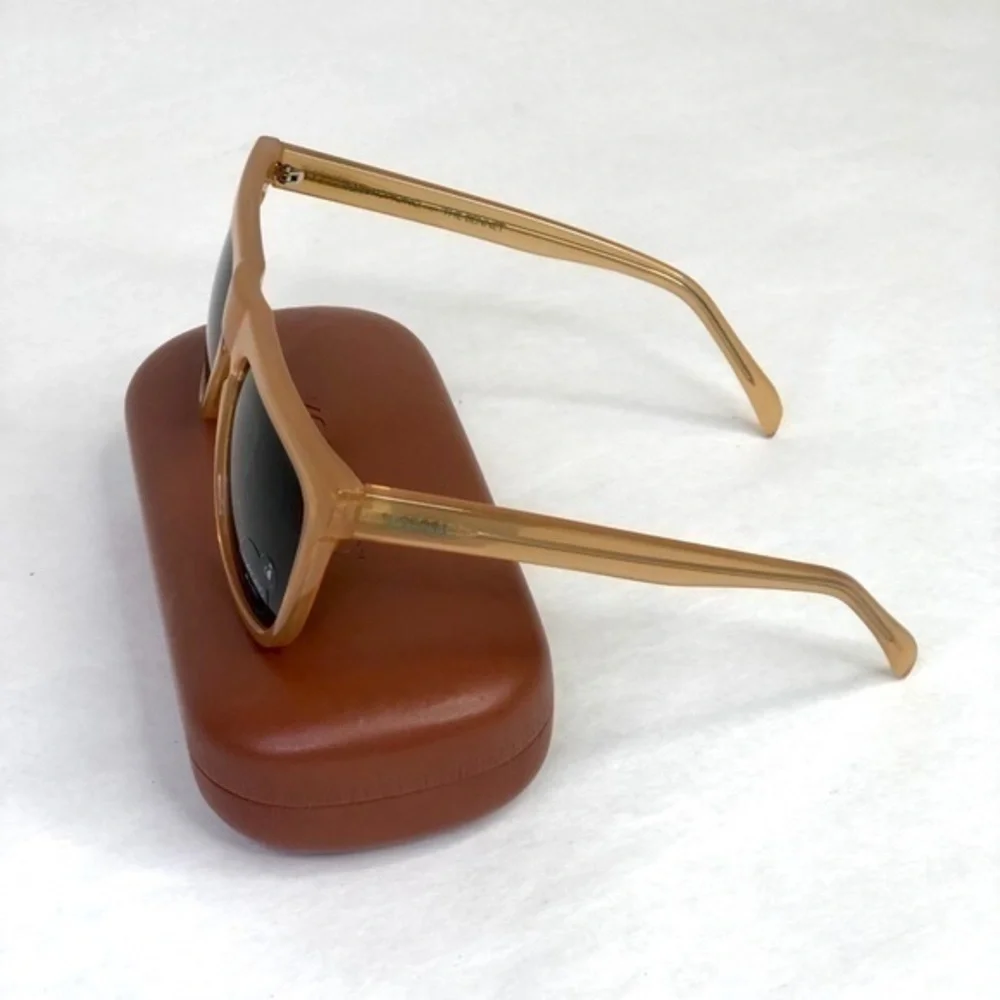 KOMONO Bennet Amber Sunglasses NEW tan gold shield UV400 - Picture 8 of 13